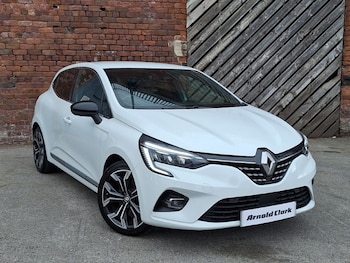Used Renault Clio 2022 for sale - 76238187: Photo
