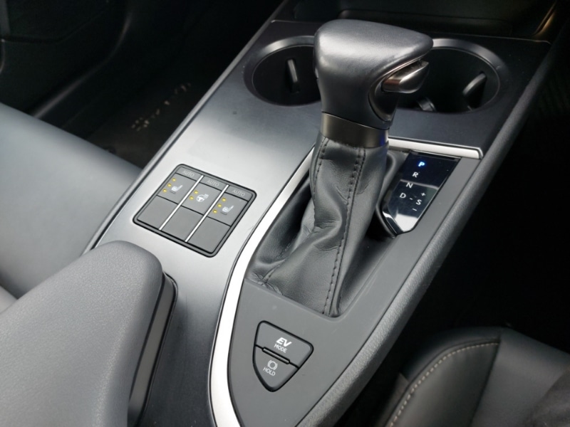 Used Lexus UX 2023 for sale - 76983394: Photo 18