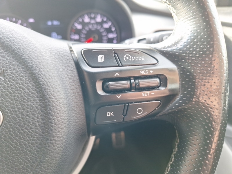 Used Kia Stonic 2018 for sale - 77031901: Photo 14