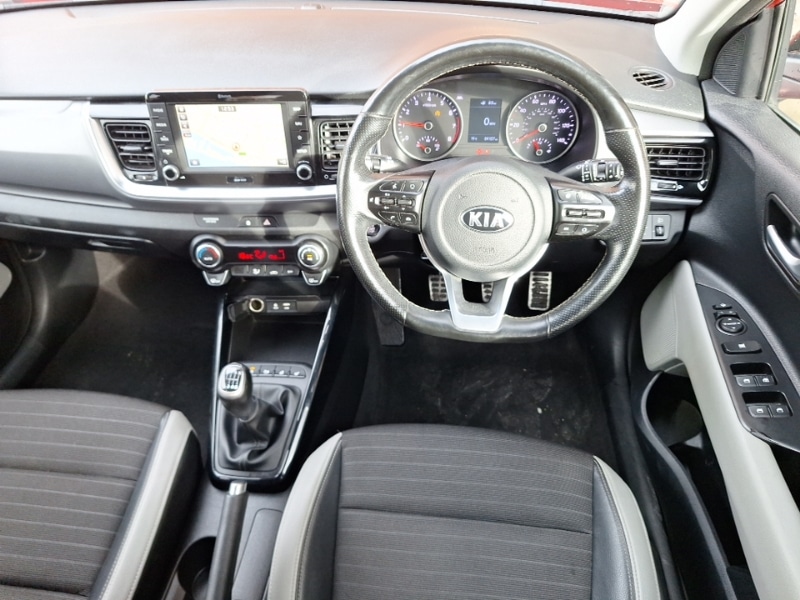 Used Kia Stonic 2018 for sale - 77031901: Photo 7