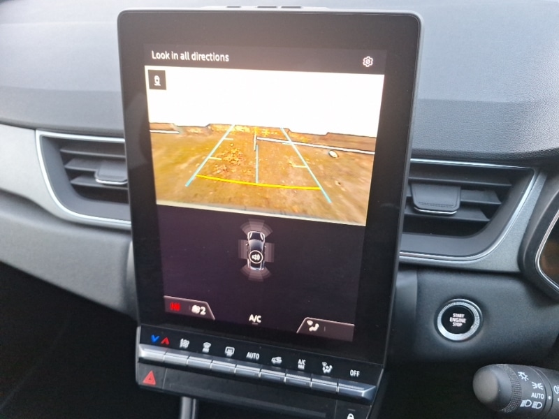 Used Renault Captur 2024 for sale - 76983389: Photo 17