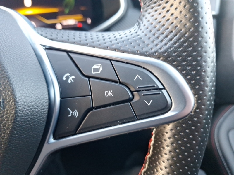 Used Renault Clio 2022 for sale - 76708191: Photo 14