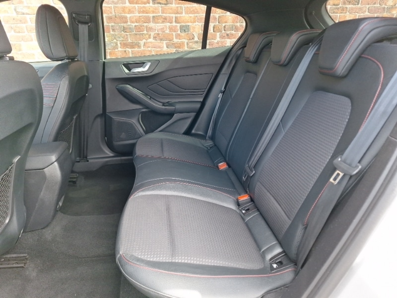 Used Ford Focus 2019 for sale - 76464869: Photo 6