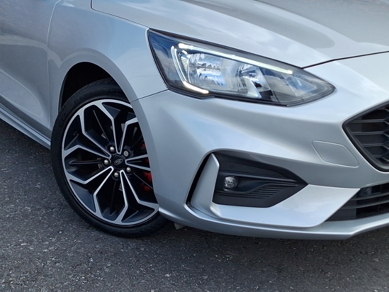 Used Ford Focus 2019 for sale - 76464869: Photo 9