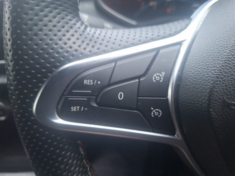 Used Renault Clio 2023 for sale - 76864487: Photo 15