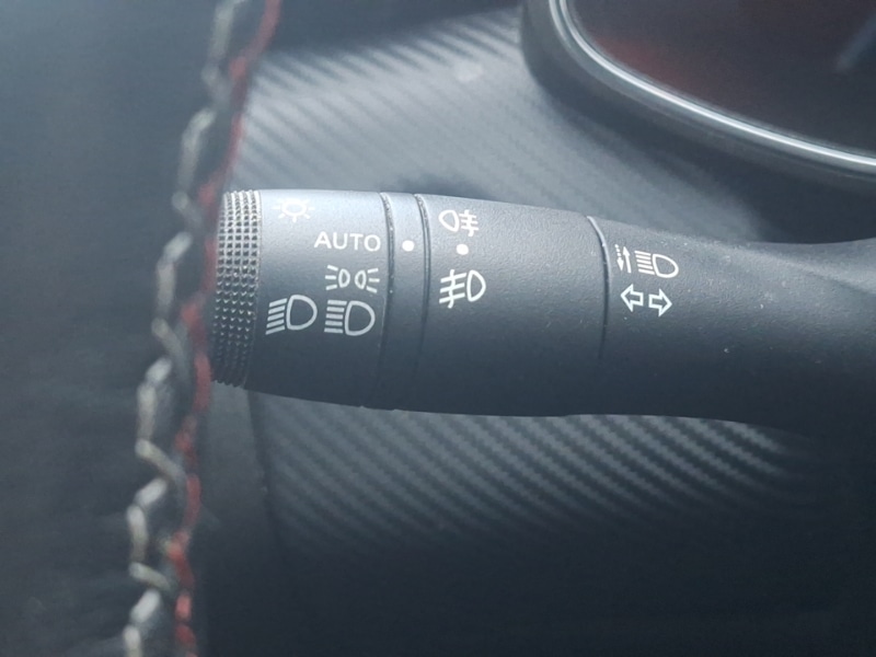 Used Renault Clio 2023 for sale - 76864487: Photo 16