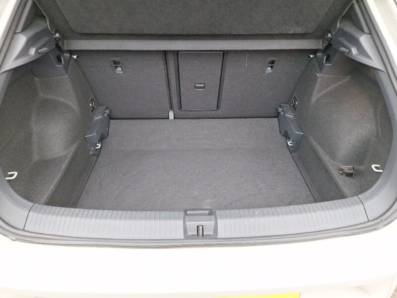 Used Volkswagen T-Roc 2023 for sale - 77816725: Photo 8