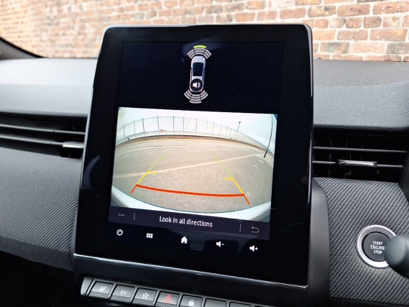 Used Renault Clio 2023 for sale - 76579096: Photo 11