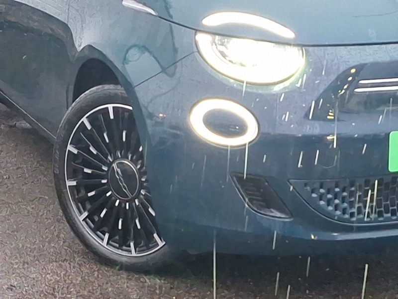 Used Fiat 500 2021 for sale - 77118916: Photo 9