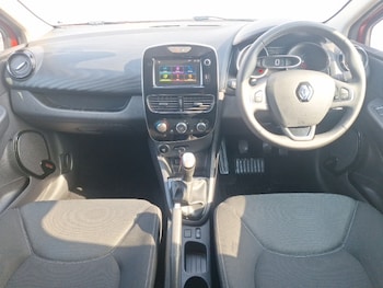 Used Renault Clio 2019 for sale - 79207706: Photo