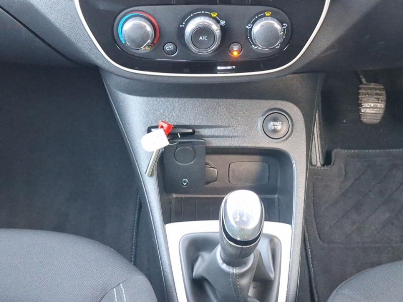 Used Renault Captur 2018 for sale - 77252064: Photo 11