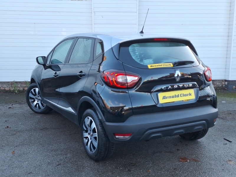 Used Renault Captur 2018 for sale - 77252064: Photo 3