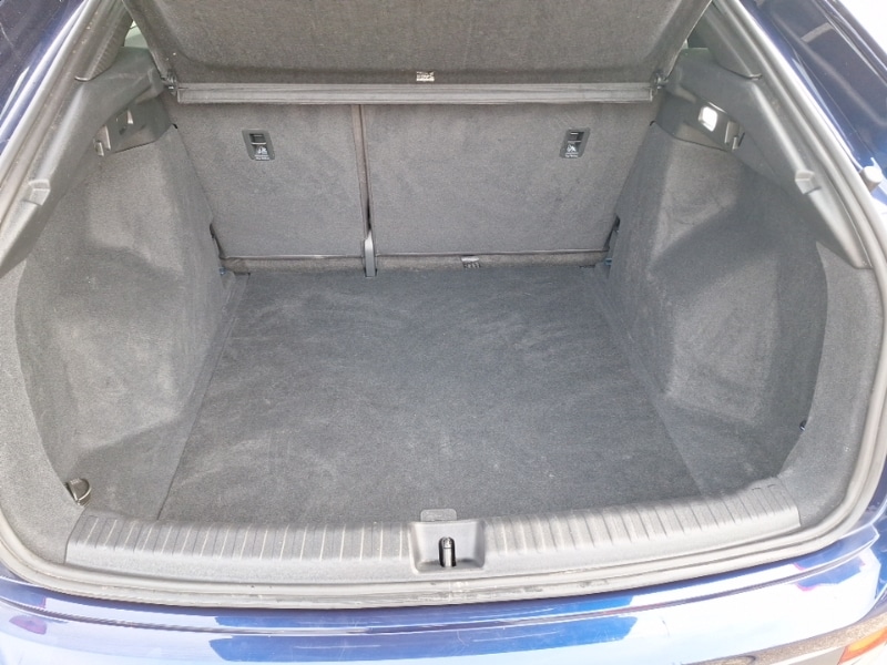 Used Audi Q4 e-tron 2023 for sale - 77644257: Photo 8