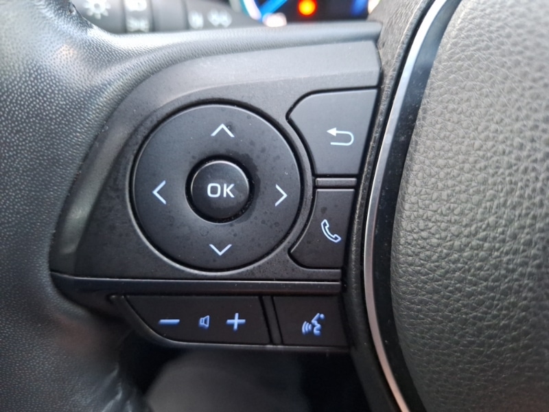 Used Toyota RAV4 2021 for sale - 76911739: Photo 15