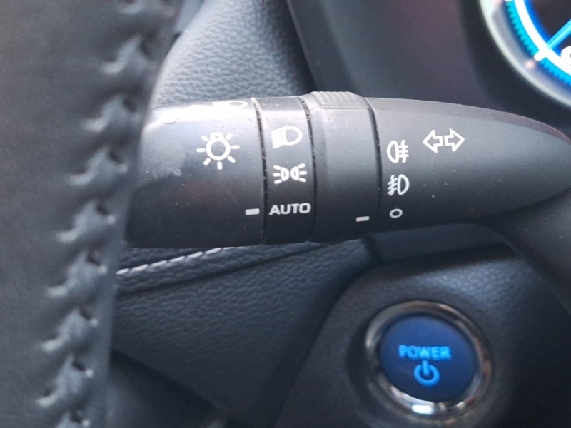 Used Toyota RAV4 2021 for sale - 76911739: Photo 16