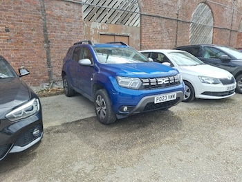 Used Dacia Duster 2023 for sale - 79086756: Photo