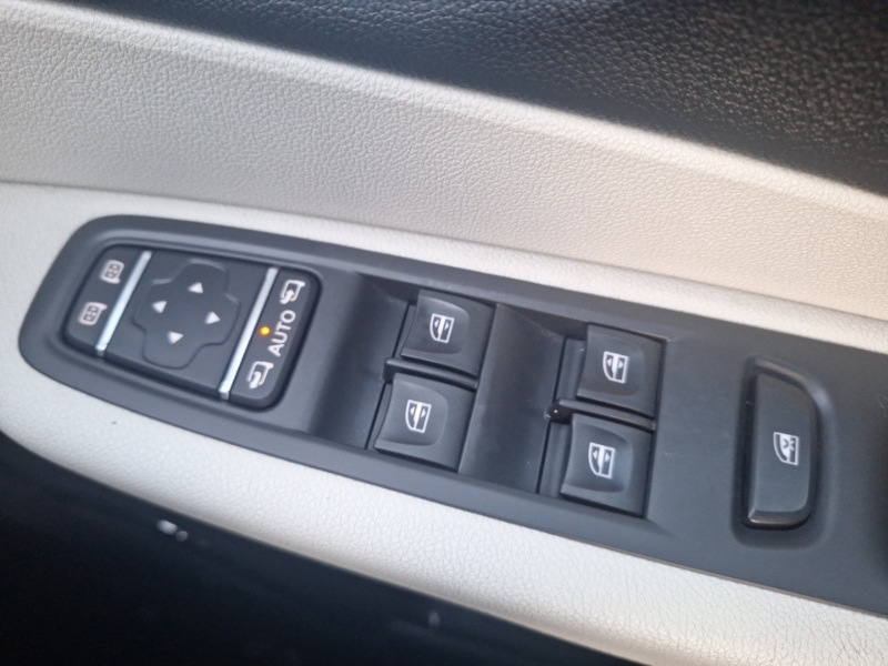 Used Renault Captur 2018 for sale - 77008704: Photo 13