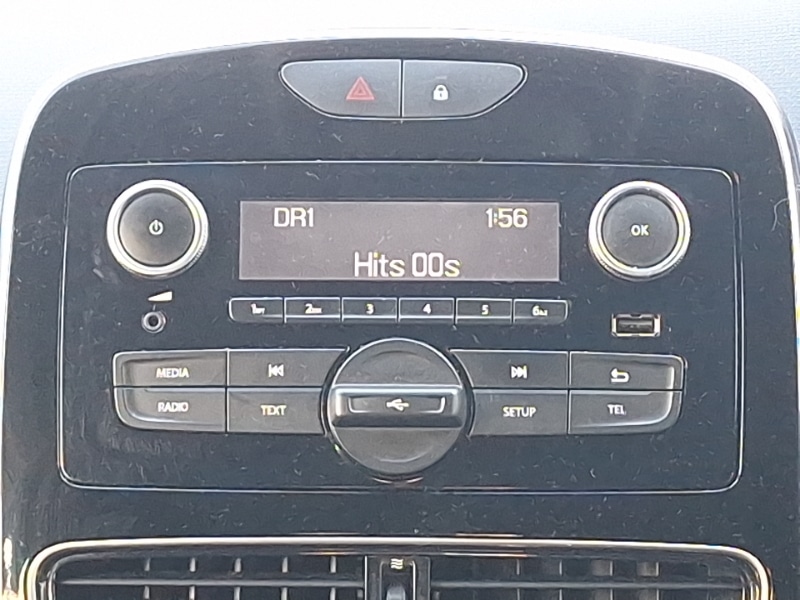 Used Renault Clio 2017 for sale - 77070340: Photo 10