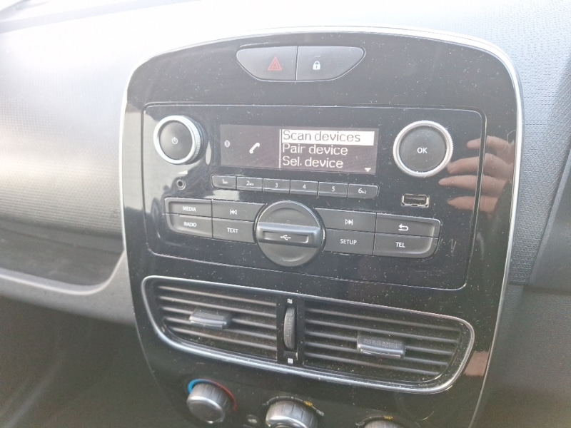 Used Renault Clio 2017 for sale - 77070340: Photo 19