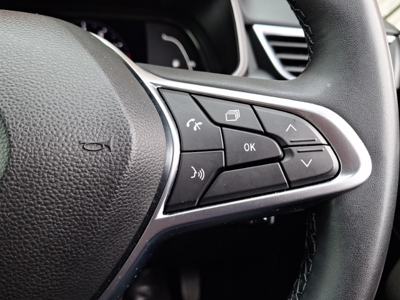 Used Renault Clio 2022 for sale - 76492927: Photo 18