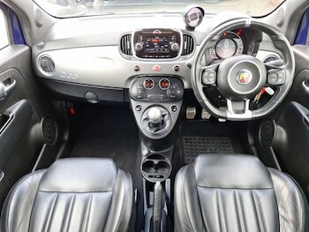 Used Abarth 595 2019 for sale - 78669930: Photo