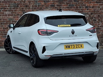 Used Renault Clio 2023 for sale - 75640485: Photo