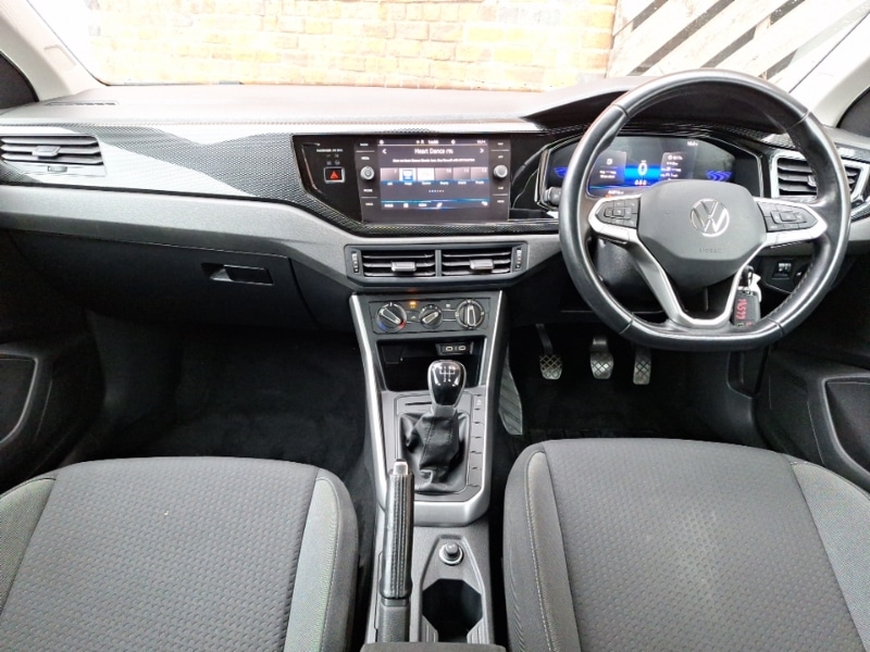 Used Volkswagen Polo 2023 for sale - 76358851: Photo 2