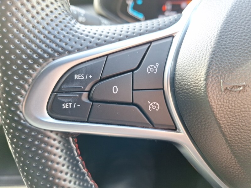 Used Renault Clio 2022 for sale - 76533502: Photo 14