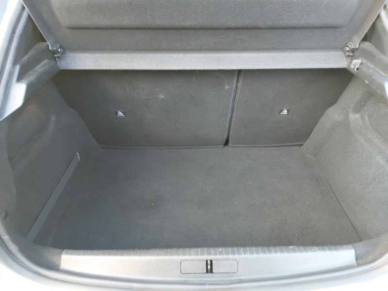 Used Peugeot 208 2023 for sale - 76195856: Photo 8