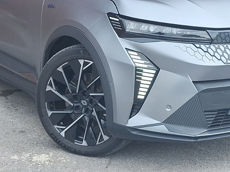 Used Renault Scenic E-Tech 2024 for sale - 77141505: Photo 9