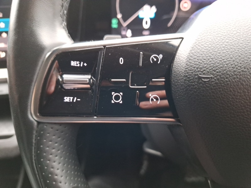 Used Renault Megane E Tech 2023 for sale - 77034828: Photo 15