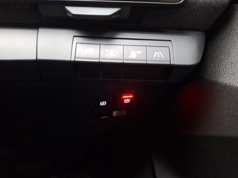 Used Renault Megane E Tech 2023 for sale - 77034828: Photo 18