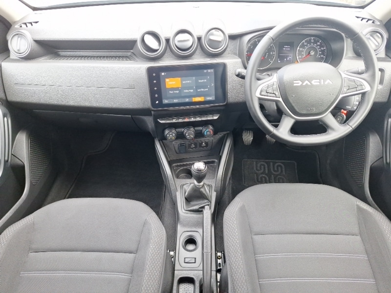 Used Dacia Duster 2023 for sale - 78202682: Photo 2