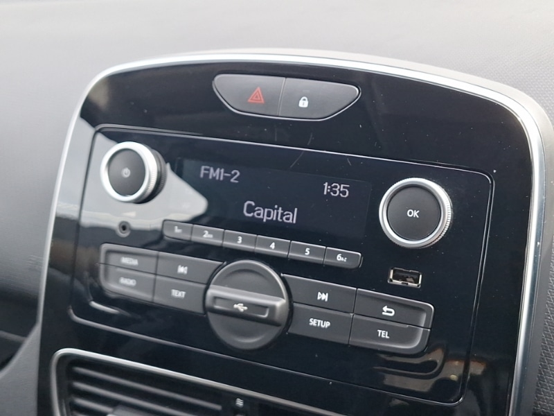 Used Renault Clio 2018 for sale - 78125618: Photo 14