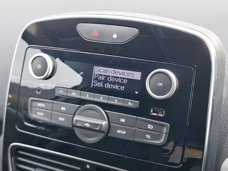 Used Renault Clio 2018 for sale - 78125618: Photo 15