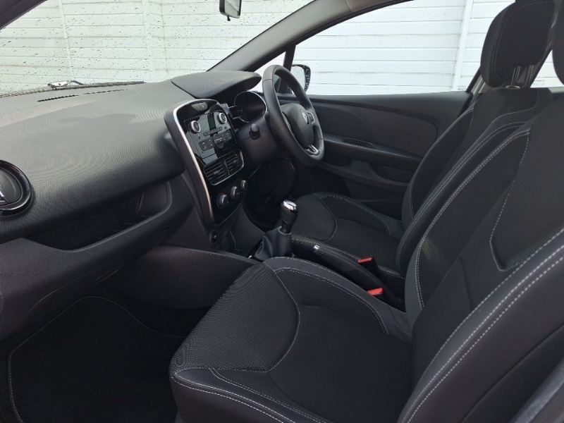 Used Renault Clio 2018 for sale - 78125618: Photo 5