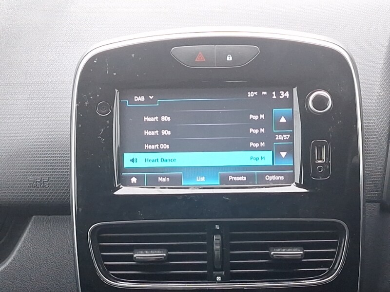 Used Renault Clio 2018 for sale - 77816720: Photo 10