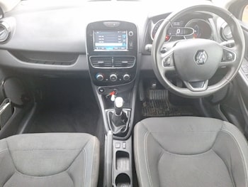 Used Renault Clio 2018 for sale - 77816720: Photo