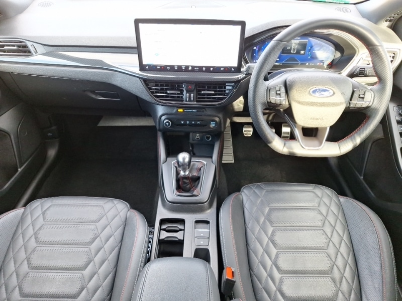 Used Ford Focus 2023 for sale - 77911556: Photo 2