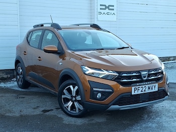 Used Dacia Sandero Stepway 2022 for sale - 77108061: Photo