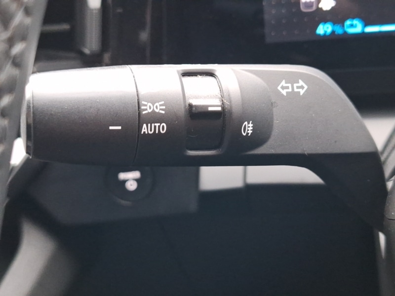 Used Renault Megane E Tech 2023 for sale - 76335611: Photo 16