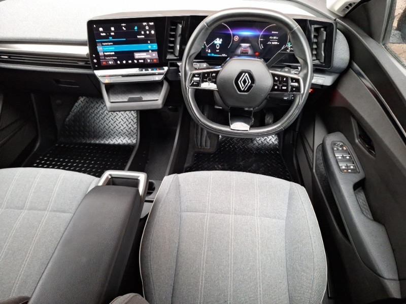 Used Renault Megane E Tech 2023 for sale - 76335611: Photo 7