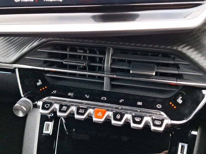 Used Peugeot 2008 2022 for sale - 76915567: Photo 16