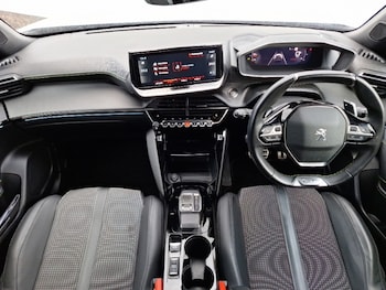 Used Peugeot 2008 2022 for sale - 76915567: Photo