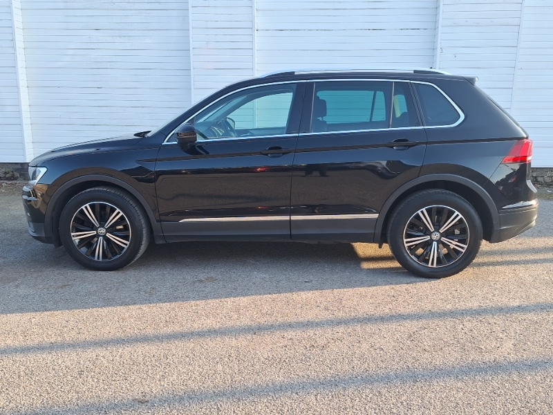 Used Volkswagen Tiguan 2018 for sale - 77822759: Photo 4