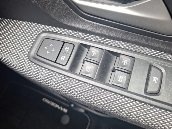 Used Dacia Sandero Stepway 2024 for sale - 76208315: Photo 13