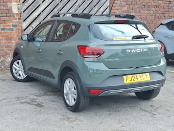 Used Dacia Sandero Stepway 2024 for sale - 76208315: Photo 3