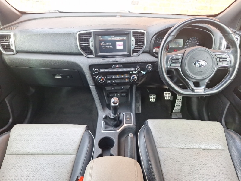 Used Kia Sportage 2017 for sale - 76613915: Photo 2