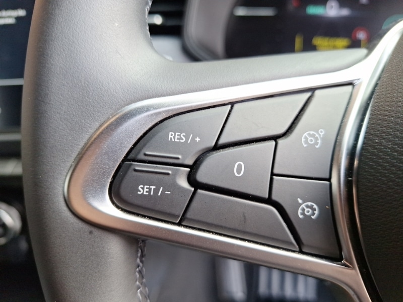 Used Renault Clio 2024 for sale - 75989408: Photo 17