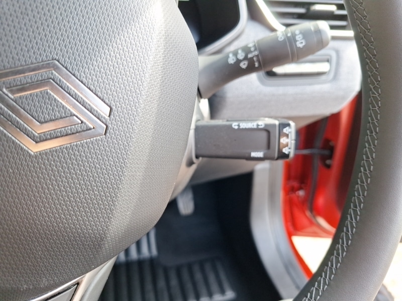 Used Renault Clio 2024 for sale - 75989408: Photo 19